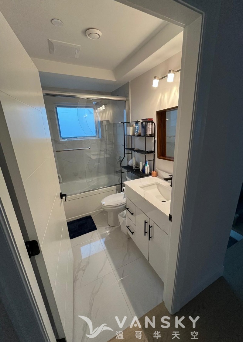 250618151120_Washroom .jpeg